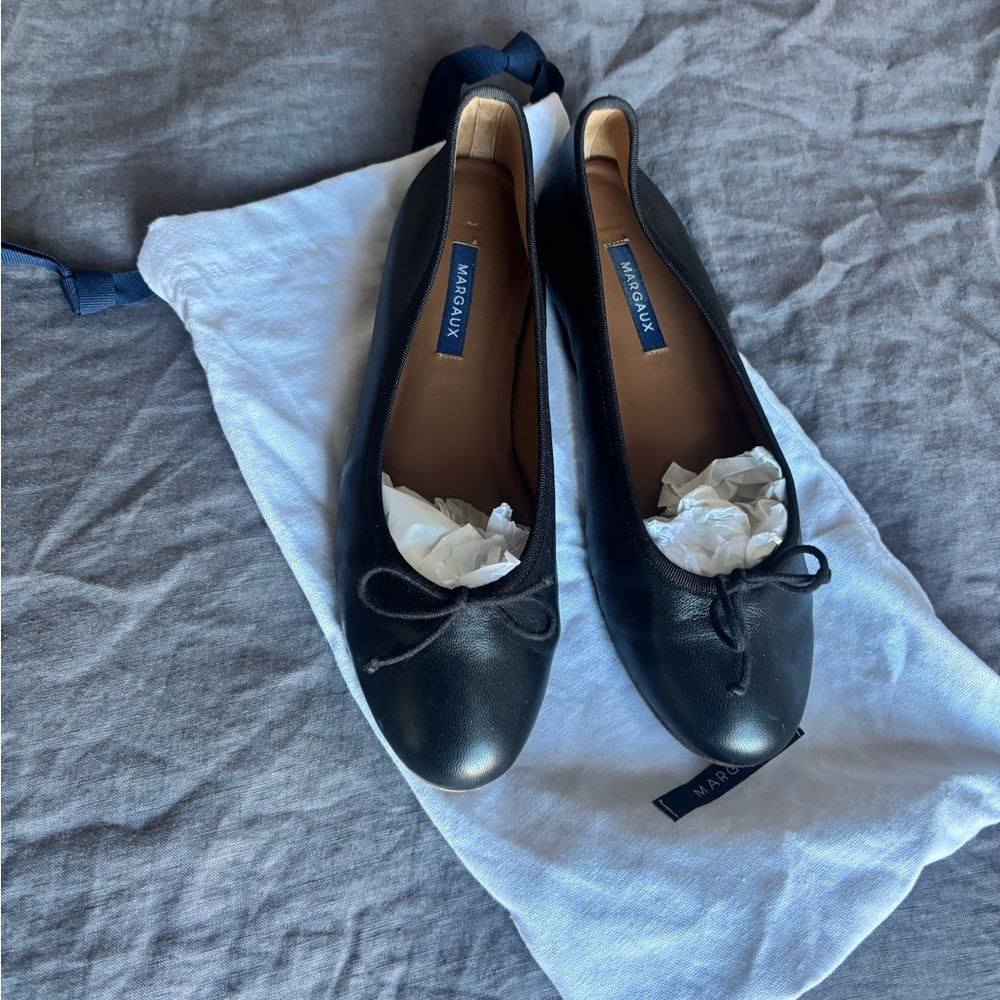 Margaux Black Leather Flats The Demi in Black Napa size 40 W